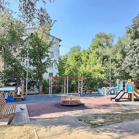 Апартаменты 10-Й Микрорайон, 5А Almaty Exterior photo